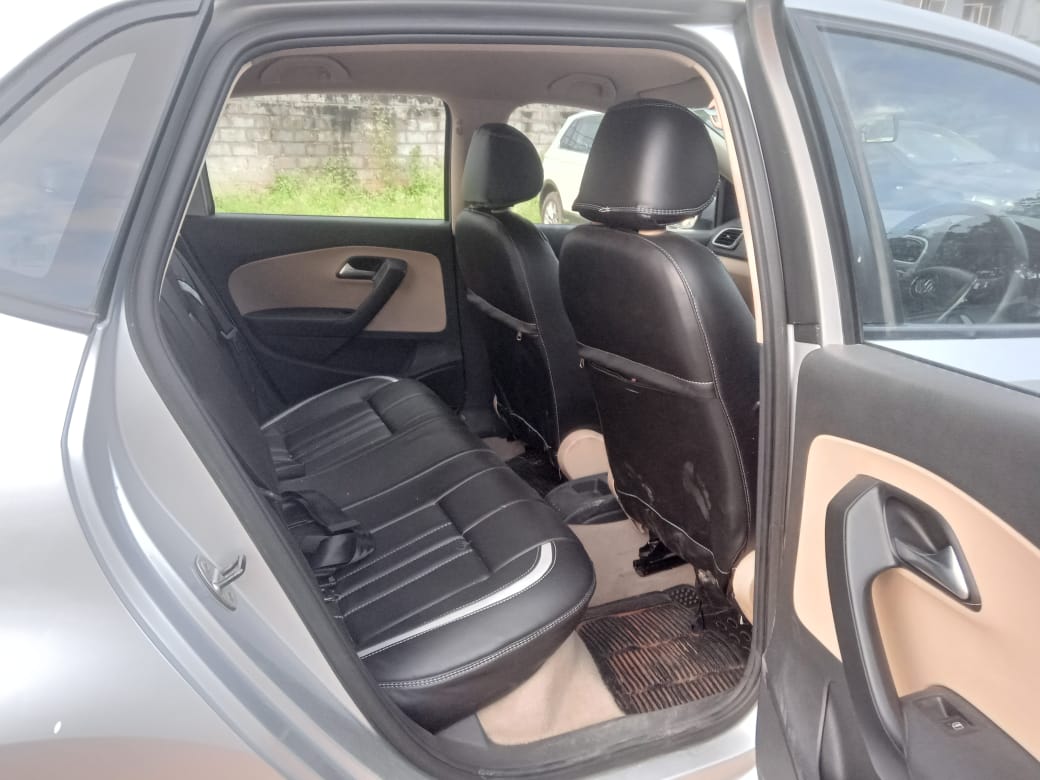 Volkswagen Polo(2014-2015) Highline 1.2l P